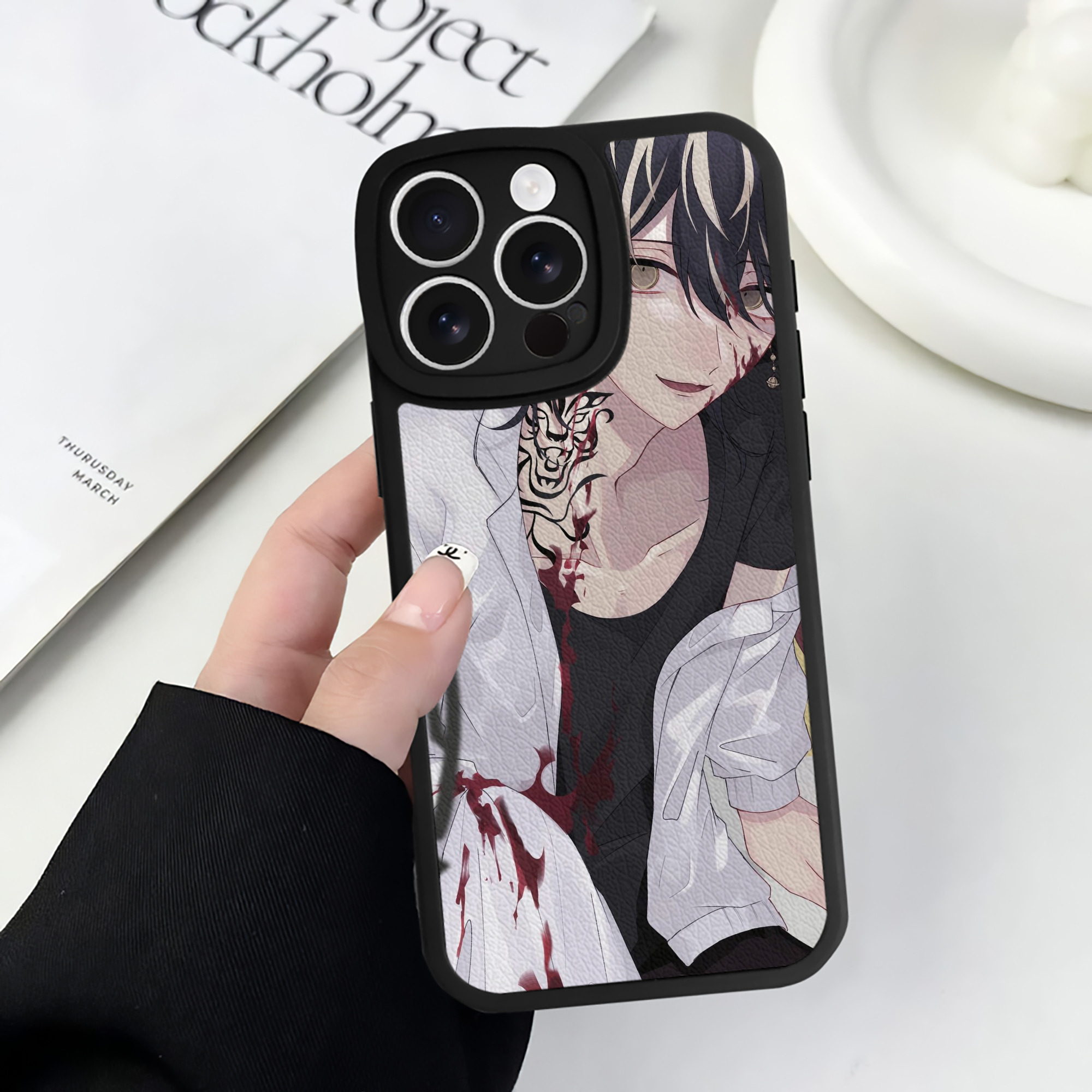（画像用） 東京リベンジャーズ Tokyo Revengers 【iPhone 16シリーズ対応】シリコンスマホケース（レザー調） 材質：シリコン